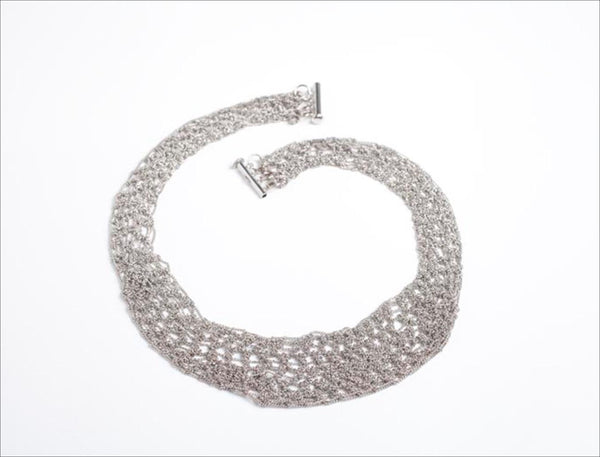 Knitted handmade necklace in stainless steel neta franko