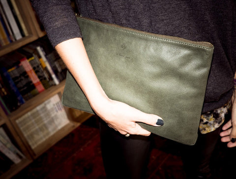 14 Avril - Large Clutch Bag (Almond)
