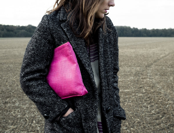 14 Avril - Large Clutch Bag (Raffia Fuchsia)