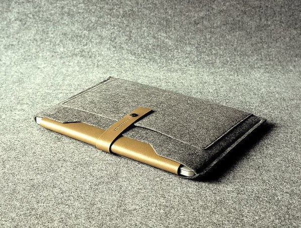 11" MacBook Air Sleeve - Grey + Tan