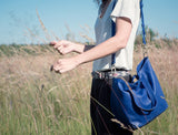 12 Juillet Noon - Medium Leather Tote Bag (Royal Blue)