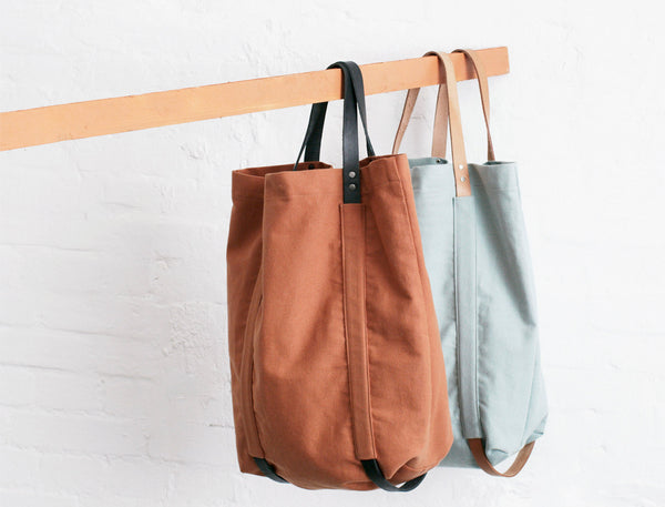 Brick Red Idan Bag with Black Strap