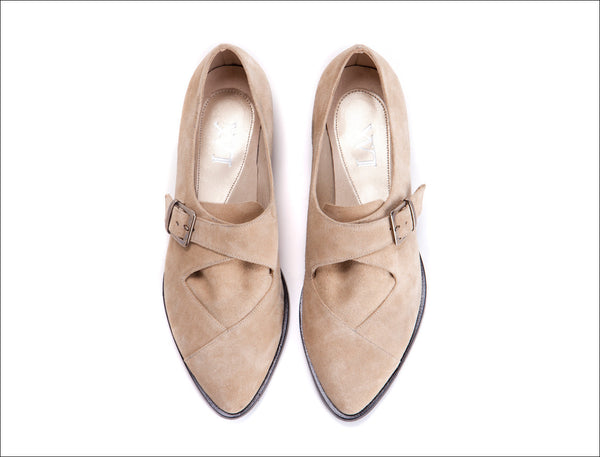 LAX shoes beige criss cross