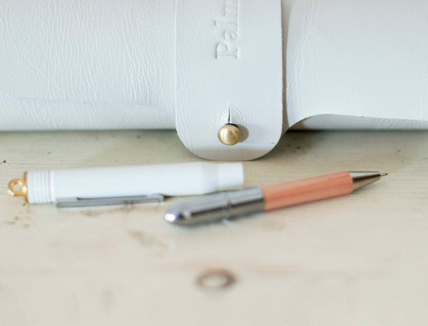 Leather Case - Light Grey Palm&Olive
