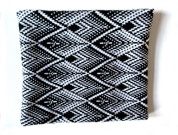 Black And White Round Scarf