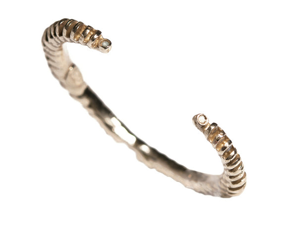 Gota De Aceite Cuff Laurie Fleming Jewellery