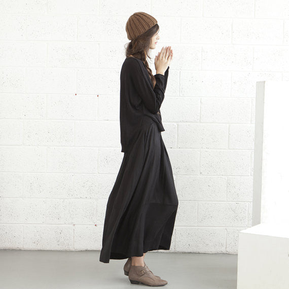 Kimono Cut Sweater, Black Naftul